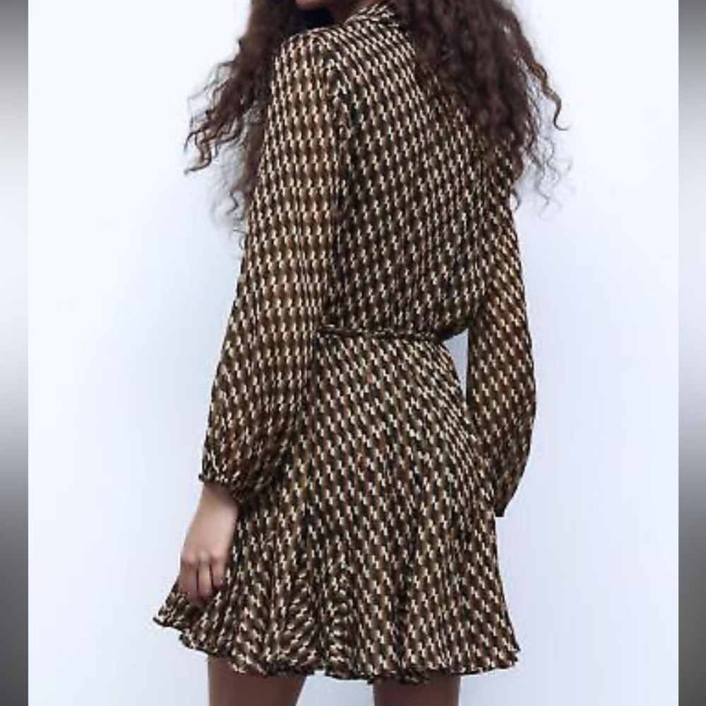 zara mini brown and black dress with metallic detail - Picture 5 of 6